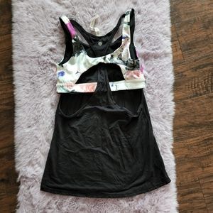 ❤️ Lululemon bra top size 4